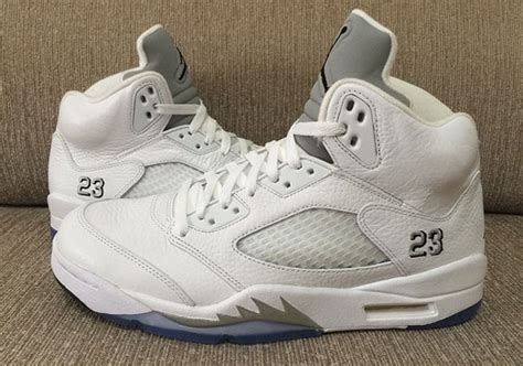 nike air jordan 5 metallic silver weiß|silver jordan 5.